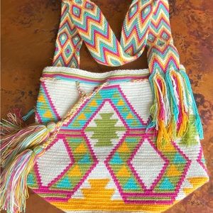 Large Wayuu “mochila” bag